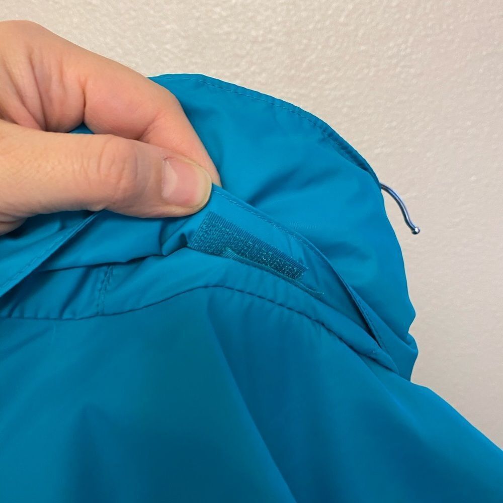 Columbia Women’s aqua blue 100% nylon packable rain wind jacket coat L - Picture 5 of 10